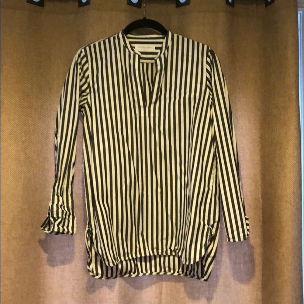 CLEARANCE: Everlane Black and White Striped Blouse